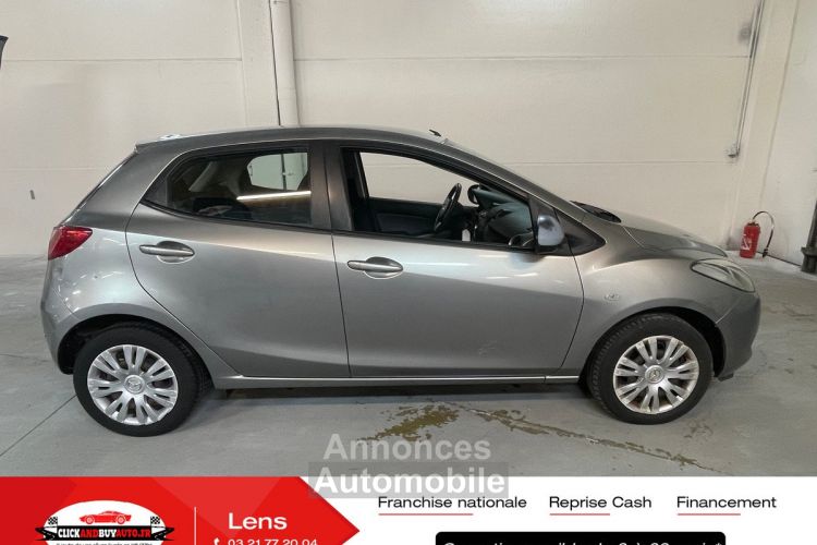 Mazda 2 1.4 cd 68 cv elegance clim radar de recul origne france - <small></small> 5.999 € <small>TTC</small> - #8