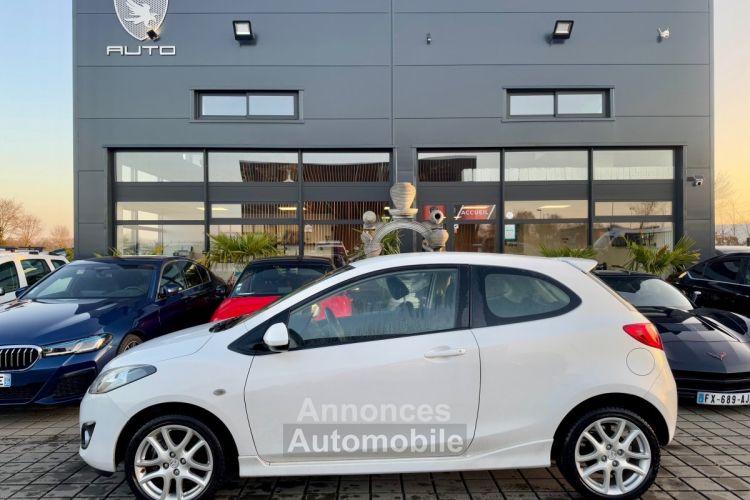 Mazda 2 1.5i - 16V - <small></small> 7.490 € <small>TTC</small> - #1