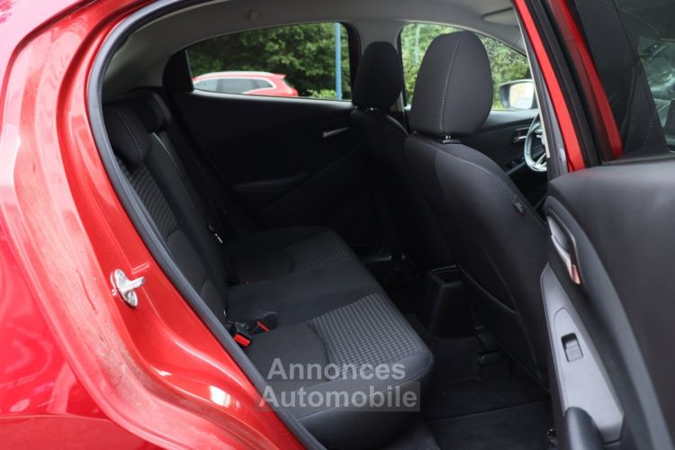 Mazda 2 III 1.5 i Skyactiv-G 90 Signature BVM6 (CarPlay,Caméra,Sièges Chauffants) - <small></small> 12.990 € <small>TTC</small> - #19