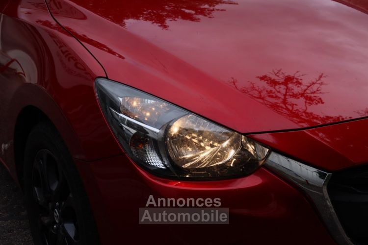 Mazda 2 III 1.5 i Skyactiv-G 90 Signature BVM6 (CarPlay,Caméra,Sièges Chauffants) - <small></small> 12.990 € <small>TTC</small> - #22