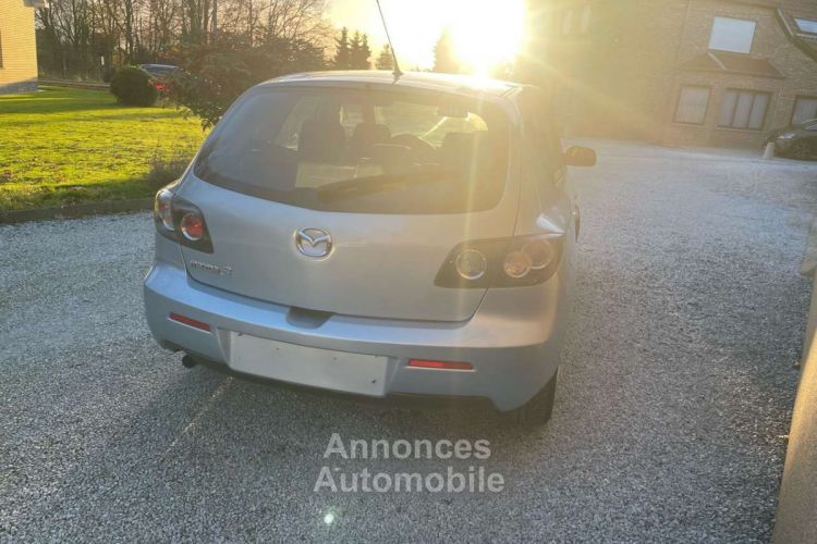 Mazda 3 1.6i 16v Active - <small></small> 3.900 € <small>TTC</small> - #4