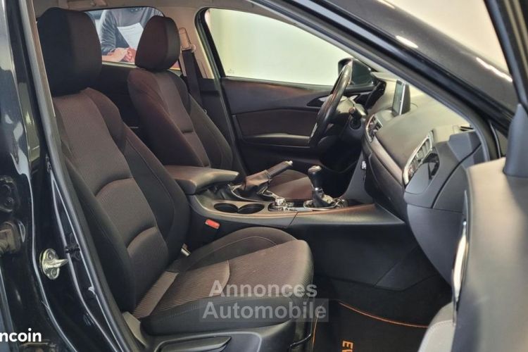 Mazda 3 2.0 SKYACTIV-G 120ch DYNAMIQUE + SUIVI - <small></small> 12.990 € <small>TTC</small> - #15