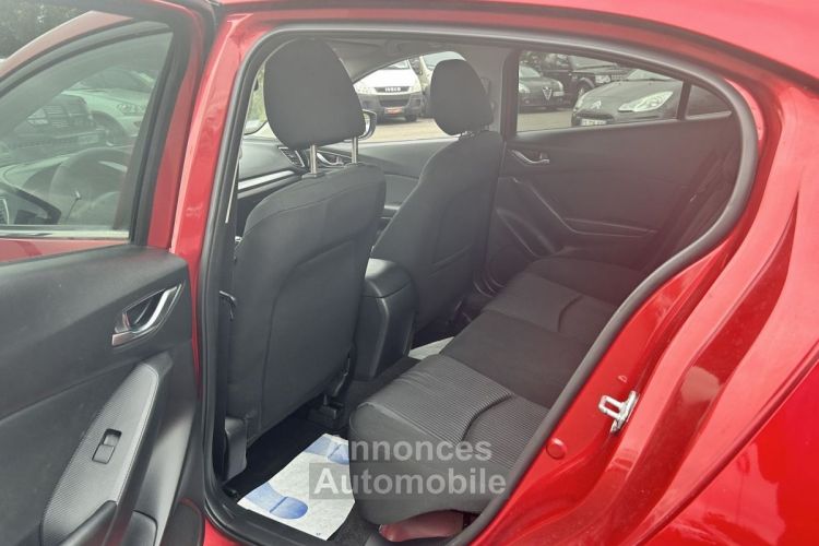 Mazda 3 2.2 SKYACTIV-D 150 DYNAMIQUE 4P - <small></small> 12.790 € <small>TTC</small> - #8