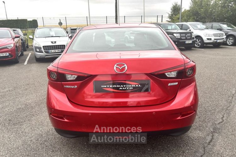 Mazda 3 2.2 SKYACTIV-D 150 DYNAMIQUE 4P - <small></small> 12.790 € <small>TTC</small> - #12