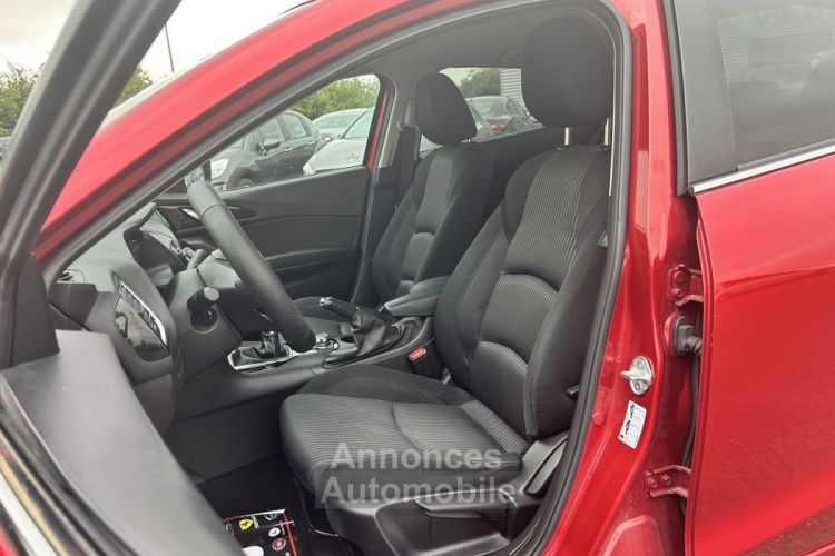 Mazda 3 2.2 SKYACTIV-D 150 DYNAMIQUE 4P - <small></small> 12.790 € <small>TTC</small> - #17