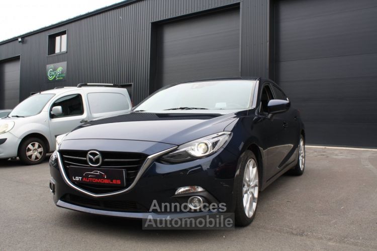 Mazda 3 III 2.2 150 Dynamique 5p MOTEUR HS - <small></small> 6.990 € <small>TTC</small> - #2