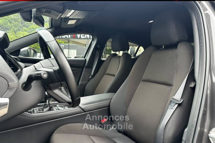 Mazda 3 IV 2.0 X M-Hybrid 186ch Exclusive - <small></small> 25.990 € <small>TTC</small> - #11