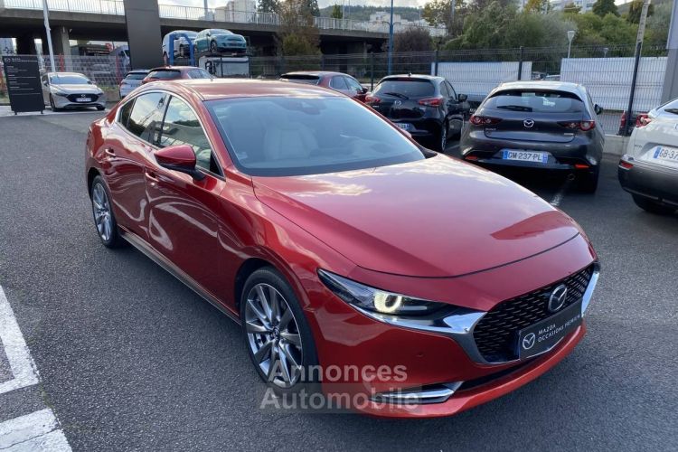 Mazda 3 Mazda3 (4) Skyactiv-X M-Hybrid 180 Exclusive 4 portes Berline (oct. 2020) (co2 127.0) - <small></small> 22.990 € <small>TTC</small> - #1