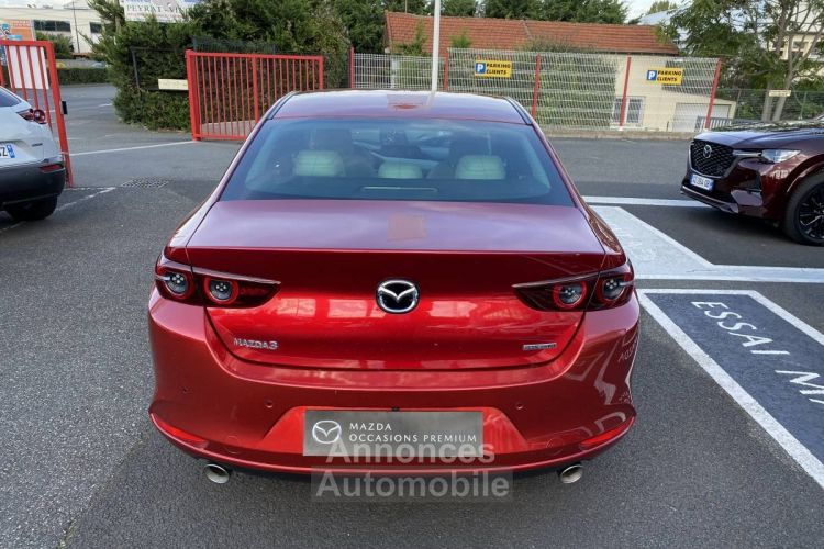 Mazda 3 Mazda3 (4) Skyactiv-X M-Hybrid 180 Exclusive 4 portes Berline (oct. 2020) (co2 127.0) - <small></small> 22.990 € <small>TTC</small> - #6