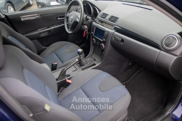 Mazda 3 Sedan 1.6i 16V Benzine - AIRCO - ISOFIX - BLUETOOTH - MISTLAMPEN - <small></small> 2.000 € <small>TTC</small> - #13