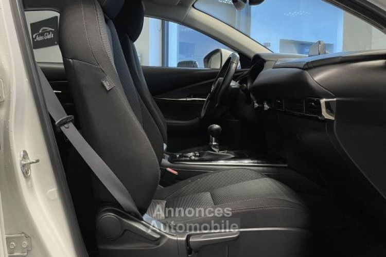 Mazda CX-30 / PARTIR DE 212,17/MOIS / 2.0 E-SKYACTIV-X M-HYBRID 186CH BUSINESS EXECUTIVE 2021 - <small></small> 19.970 € <small>TTC</small> - #11