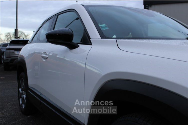 Mazda MX-30 2020 e-Skyactiv 145 ch - <small></small> 18.990 € <small>TTC</small> - #9