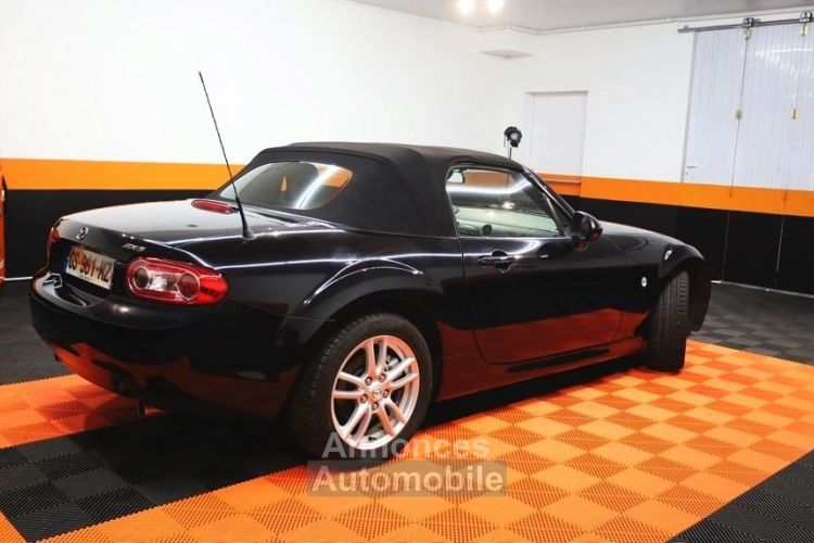 Mazda MX-5 1.8 MZR 126CH ELEGANCE - <small></small> 14.990 € <small>TTC</small> - #2