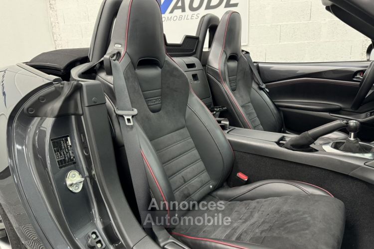 Mazda MX-5 RF 2.0 Skyactiv-G 160 CH BVM6 SELECTION RECARO PACK SPORT 1ERE MAIN - GARANTIE 6 MOIS - <small></small> 27.490 € <small>TTC</small> - #19