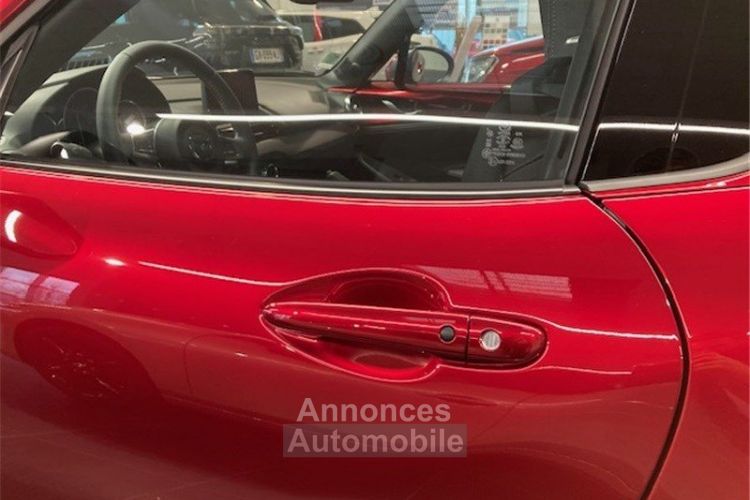 Mazda MX-5 RF 2023 RF 2.0L SKYACTIV-G 184 ch Exclusive-Line - <small></small> 38.900 € <small>TTC</small> - #24