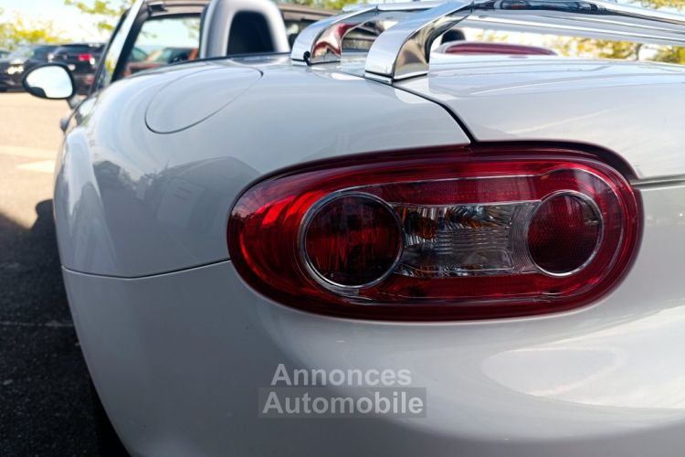 Mazda MX-5 Roadster 2.0 MZR 160cv PERFORMANCE - <small></small> 15.990 € <small>TTC</small> - #12