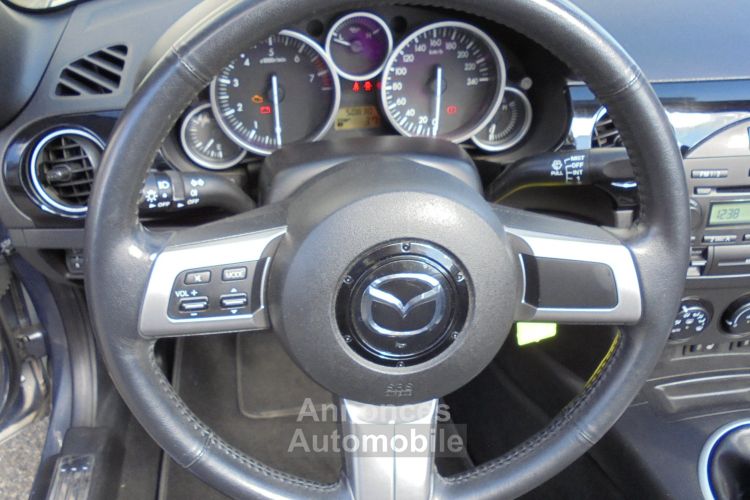 Mazda MX-5 ROADSTER COUPE 1.8 L 126 CH 1ère main - <small></small> 16.250 € <small>TTC</small> - #30