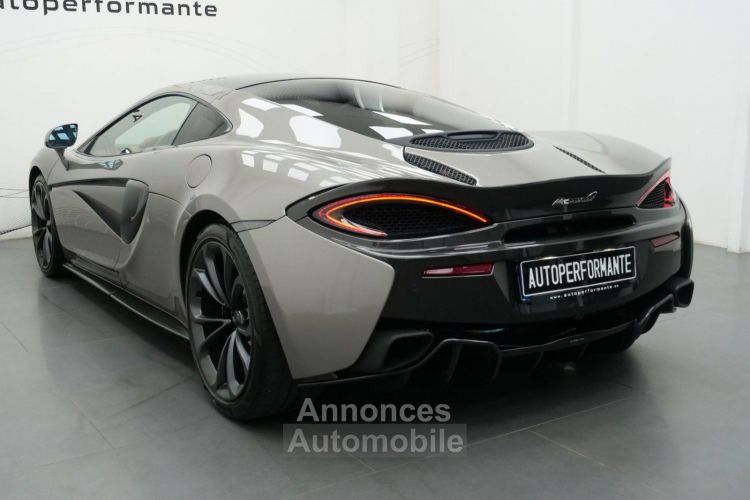 McLaren 570GT BLADE SILVER TOIT PANO CERAMIQUES B&W Garantie 12 mois - <small></small> 154.000 € <small>TTC</small> - #8