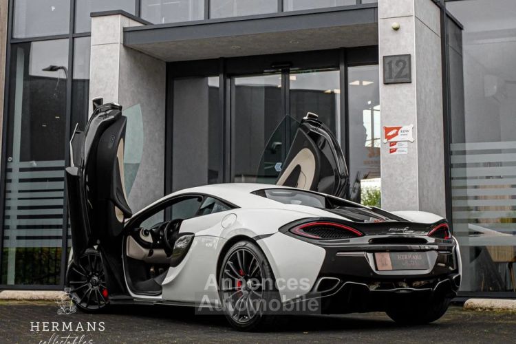 McLaren 570S coupé 3.8 V8 / Garantie 12 mois - <small></small> 144.900 € <small>TTC</small> - #2