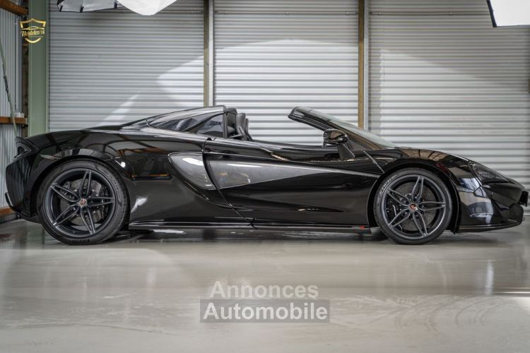 McLaren 570S V8 3.8 570S Spider 1èreM LIFT LED CAMERA All Black Bower And Wilkins Hifi GPS Garantie 12 Mois Prémium - <small></small> 185.990 € <small>TTC</small> - #18