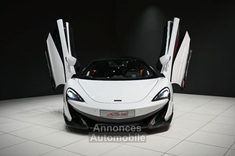 McLaren 600LT V8 3.8 L 600 ch 600LT SENNA CARBON B&W Blanche 1èreM Garantie 12 mois - <small></small> 245.490 € <small>TTC</small> - #5