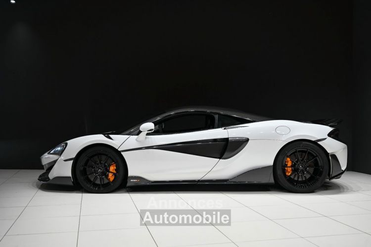 McLaren 600LT V8 3.8 L 600 ch 600LT SENNA CARBON B&W Blanche 1èreM Garantie 12 mois - <small></small> 245.490 € <small>TTC</small> - #10