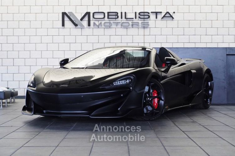 McLaren 600LT V8 3.8 L 600 ch 600LT Spider MSO CARBON B&W  Noir Garantie 12 mois - <small></small> 244.990 € <small></small> - #1