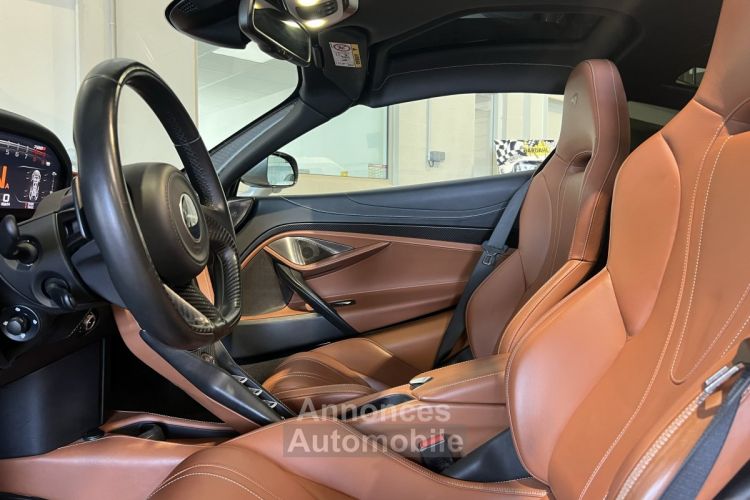 McLaren 720S 4.0 V8 - <small></small> 212.990 € <small>TTC</small> - #18