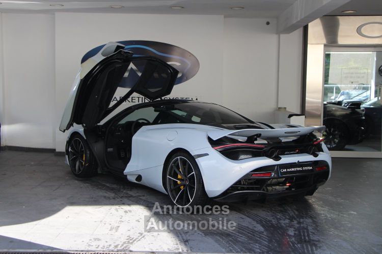 McLaren 720S Coupe 4.0 V8 PERFORMANCE - <small>A partir de </small>1.990 EUR <small>/ mois</small> - #3