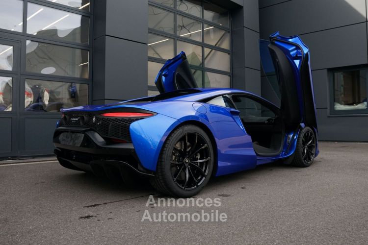 McLaren Artura Performance - Lando Norris - Blue Véga - Garantie McLaren - <small></small> 258.990 € <small></small> - #10