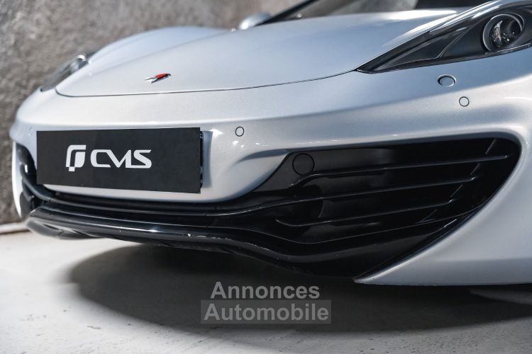 McLaren MP4-12C 3.8 V8 Twin-turbo - <small>A partir de </small>1.300 EUR <small>/ mois</small> - #8