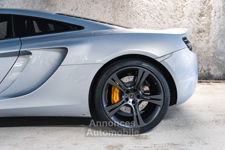 McLaren MP4-12C 3.8 V8 Twin-turbo - <small>A partir de </small>1.300 EUR <small>/ mois</small> - #14