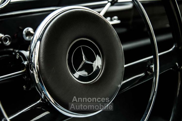 Mercedes 180 - <small></small> 31.950 € <small>TTC</small> - #25