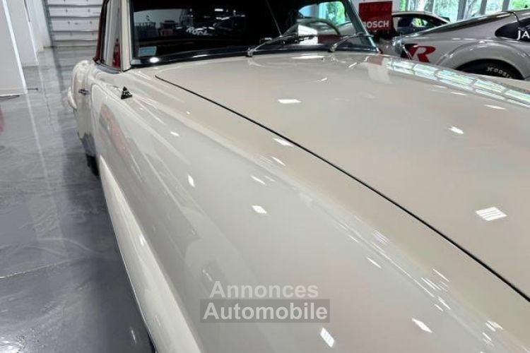 Mercedes 190 190-Series  - <small></small> 149.000 € <small>TTC</small> - #31