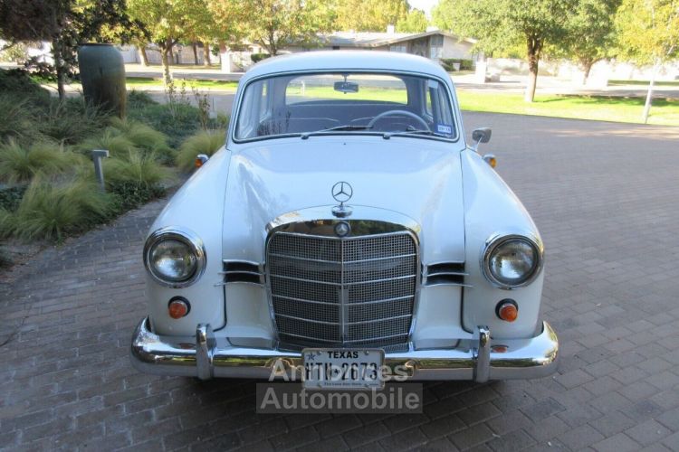 Mercedes 190 190-Series  - <small></small> 27.000 € <small>TTC</small> - #1