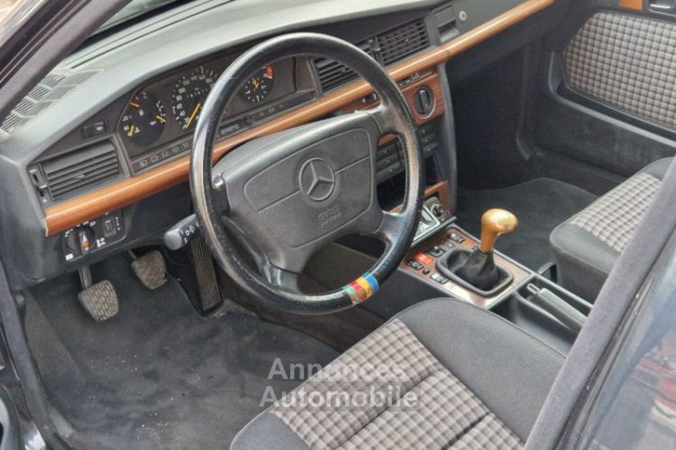 Mercedes 190 W201 190E 3.2 AMG - <small></small> 75.000 € <small>TTC</small> - #13