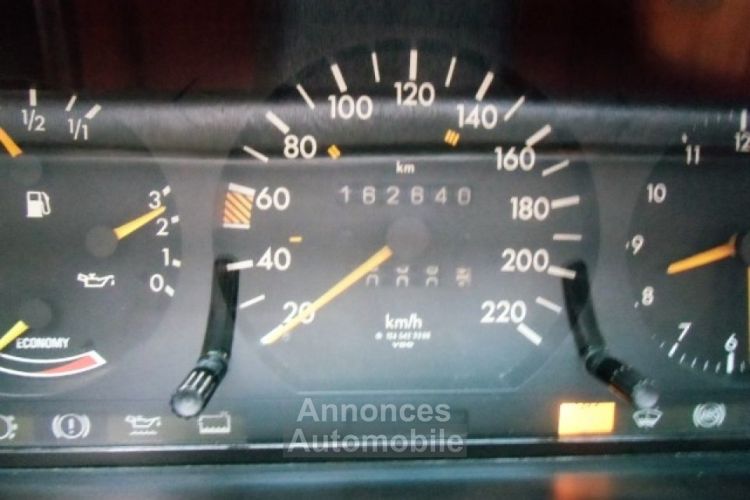 Mercedes 200 - <small></small> 15.500 € <small>TTC</small> - #8