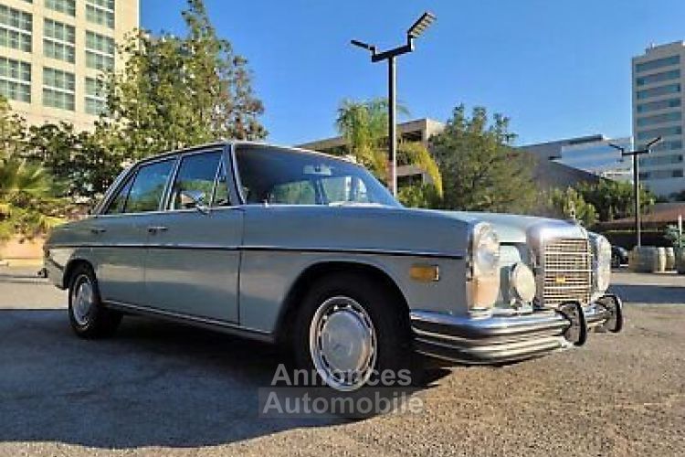 Mercedes 200 200-Series  - <small></small> 18.000 € <small>TTC</small> - #5