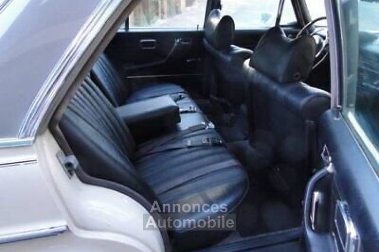 Mercedes 200 200-Series  - <small></small> 18.000 € <small>TTC</small> - #8