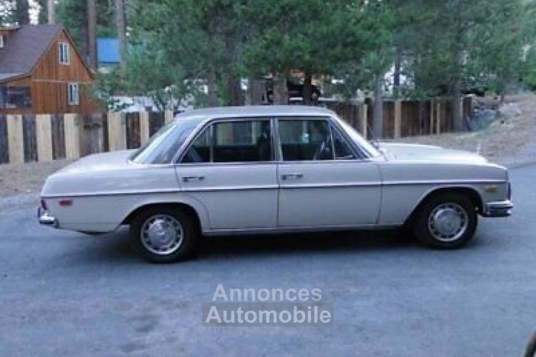 Mercedes 200 200-Series  - <small></small> 18.000 € <small>TTC</small> - #22