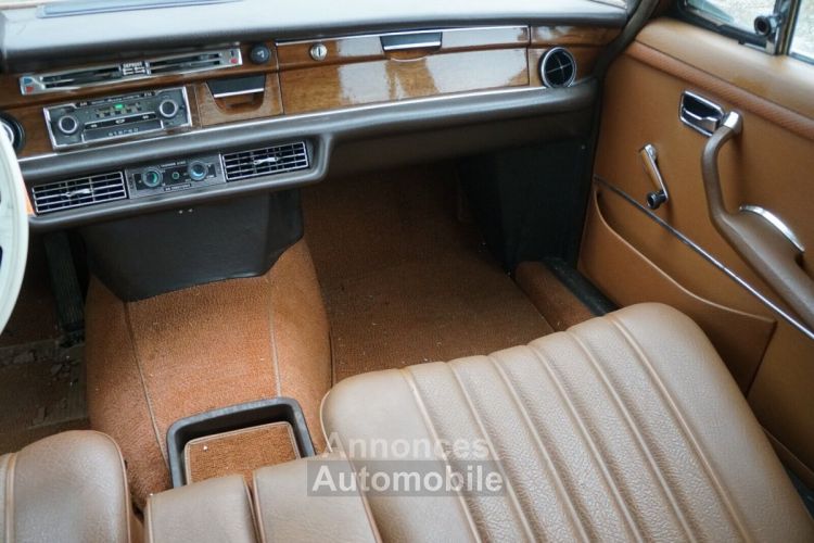 Mercedes 200 200-Series  - <small></small> 19.000 € <small>TTC</small> - #35