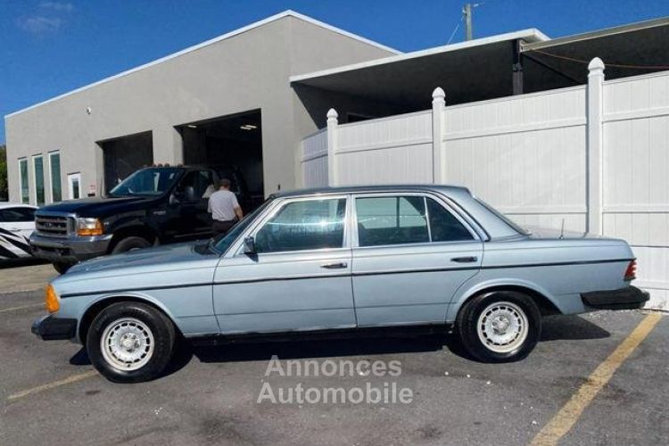 Mercedes 200 200-Series  - <small></small> 20.000 € <small>TTC</small> - #9