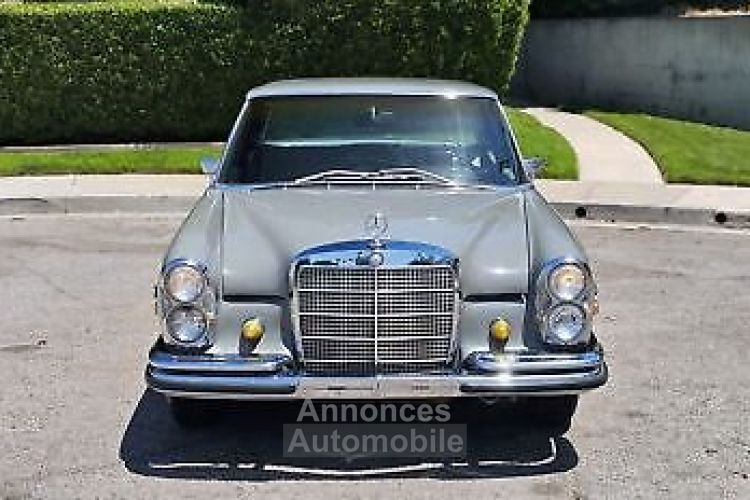 Mercedes 200 200-Series  - <small></small> 31.200 € <small>TTC</small> - #3