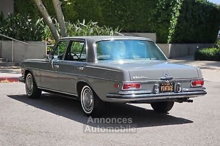 Mercedes 200 200-Series  - <small></small> 31.200 € <small>TTC</small> - #10