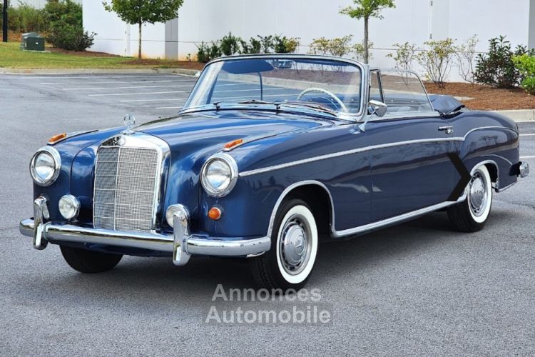 Mercedes 220 220S cabriolet - <small></small> 88.500 € <small>TTC</small> - #1