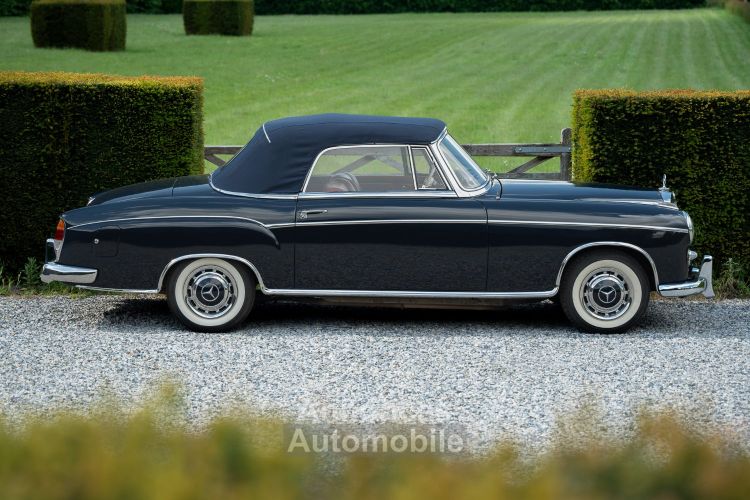 Mercedes 220 S - Ponton Cabriolet - <small></small> 140.000 € <small>TTC</small> - #3