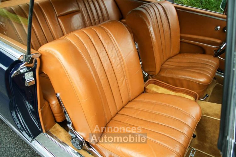 Mercedes 220 SEb C W111 Coupé Sunroof Automatic - <small></small> 34.900 € <small>TTC</small> - #12