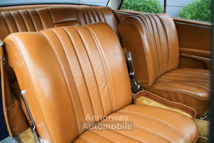 Mercedes 220 SEb C W111 Coupé Sunroof Automatic - <small></small> 34.900 € <small>TTC</small> - #13