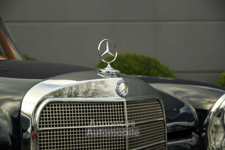 Mercedes 220 SEb C W111 Coupé Sunroof Automatic - <small></small> 34.900 € <small>TTC</small> - #42