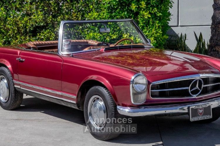 Mercedes 230 230SL PAGODE AVEC CAPOTE + HARD TOP - <small></small> 37.260 € <small>TTC</small> - #1